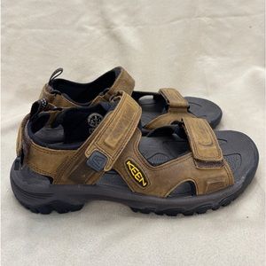 Keen Targhee Open Toe Waterproof Leather Sandals Size 9